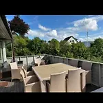 -flott Utsikt Mot Byen Villa