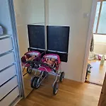 Florvåg -flott Utsikt Mot Byen