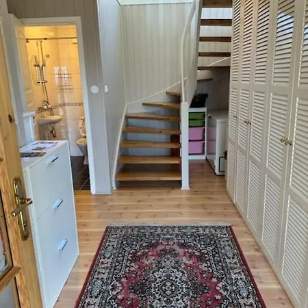 -flott Utsikt Mot Byen Villa *