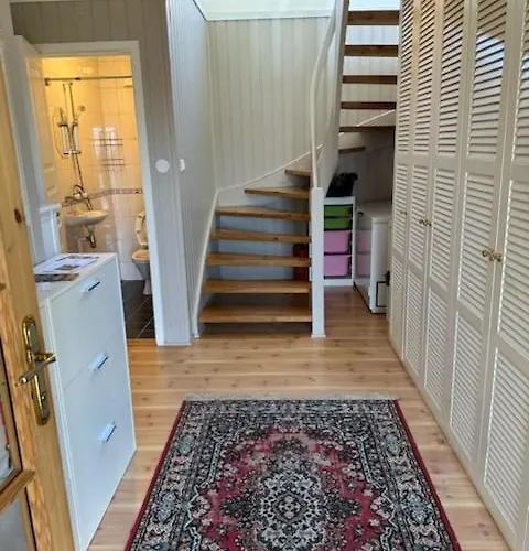 -flott Utsikt Mot Byen Villa *