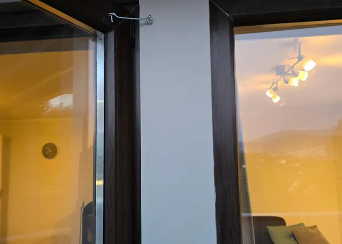 Villa -flott Utsikt Mot Byen