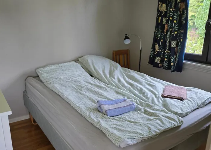 -flott Utsikt Mot Byen Florvag